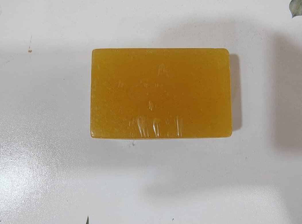Halim Chandan Aura Soap